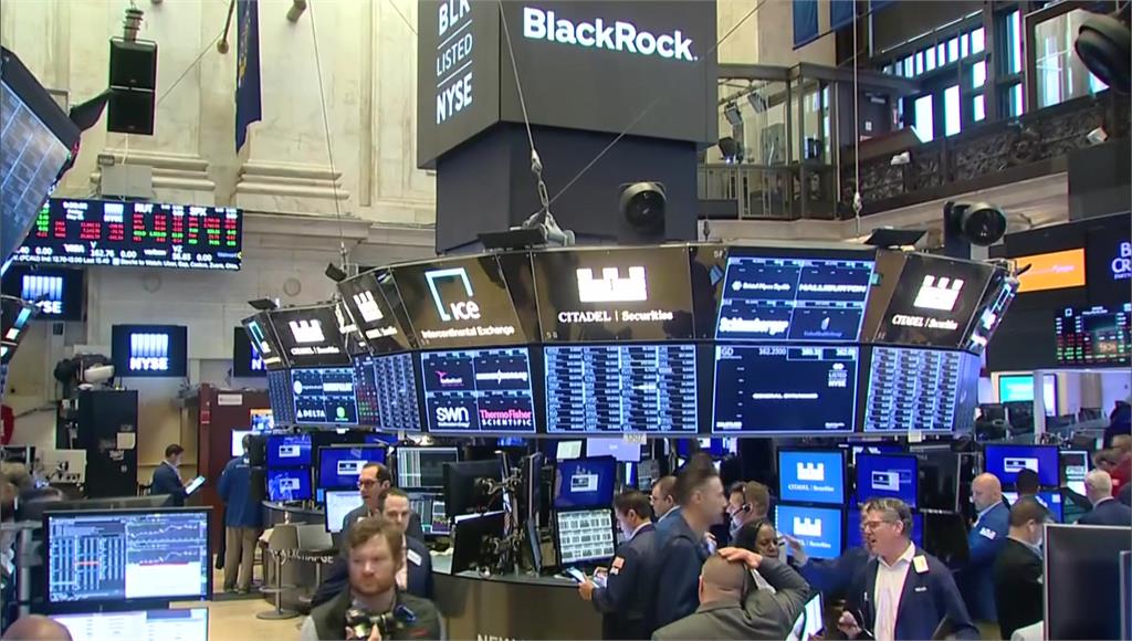 2025封關日 美股四大指數收黑