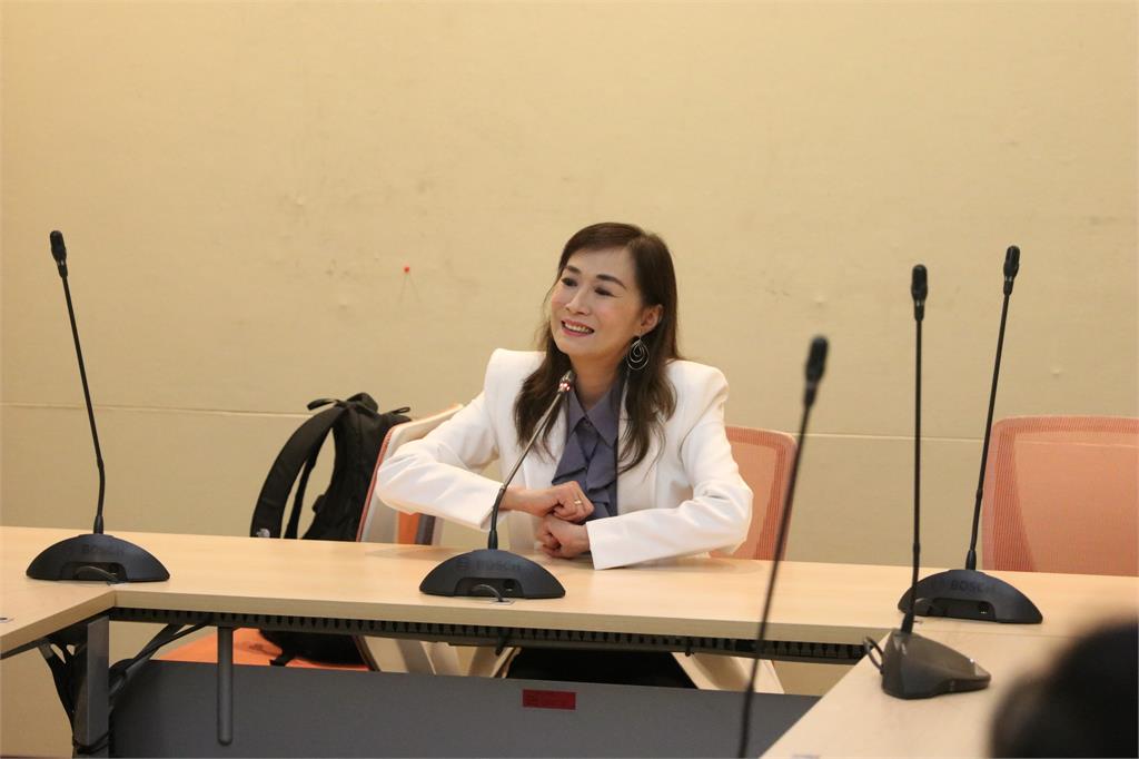 綠委林宜瑾詐領助理費上千萬  一審判刑7年、褫奪公權4年
