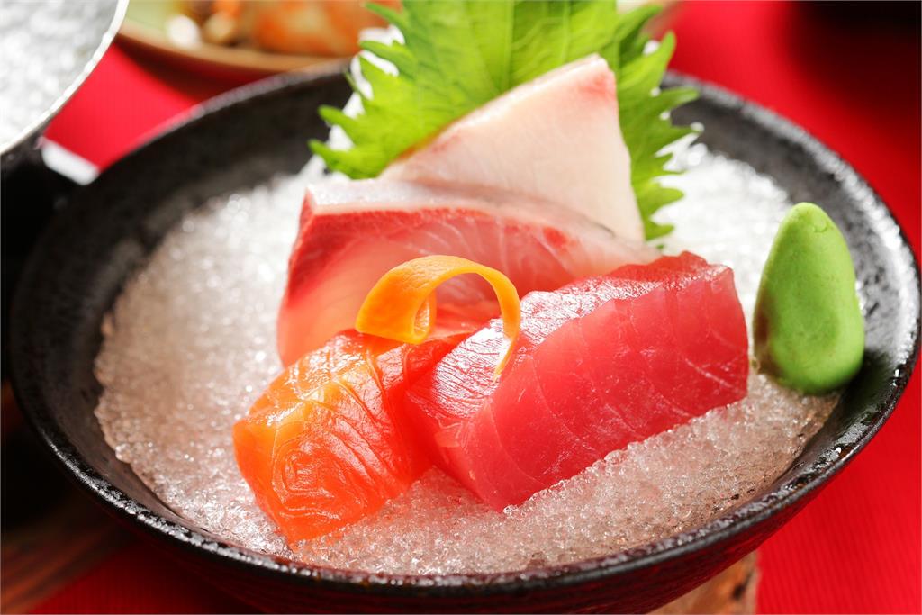 日本吃到飽餐廳競爭激烈，靜岡縣業者推出壽司聖代，美味又吸睛。示意圖／翻攝自Pixabay