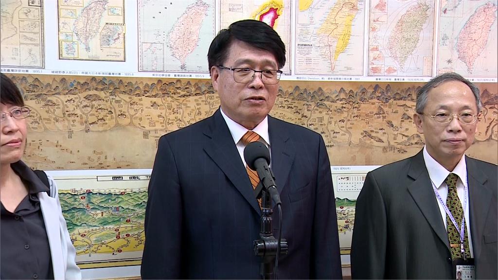 須繳「喪失中國籍證明」滿10年才能參選 游盈隆：無政治考量