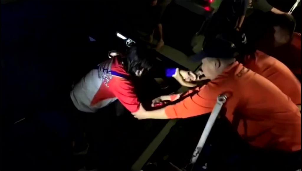 菲律賓渡輪翻覆至少15死、28人下落不明 官員：無超載、天候正常