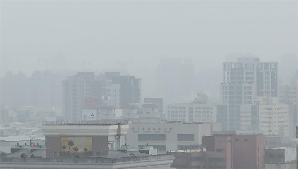 東北季風挾帶污染物！ 空氣品質亮「橘色提醒」