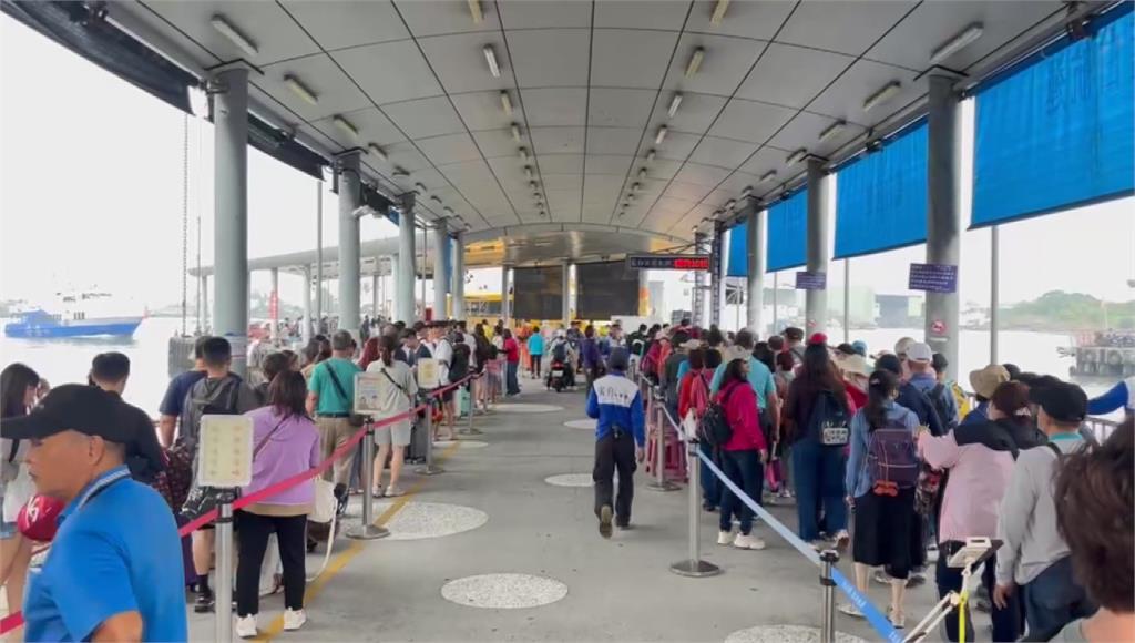 鳳凰颱風逼近 東琉線「下週二、三」全面停航