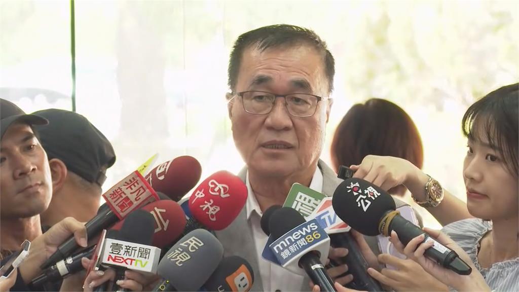 王義川質疑北士科案疑圖利 李四川：想想法令是否把公務員陷於不義？