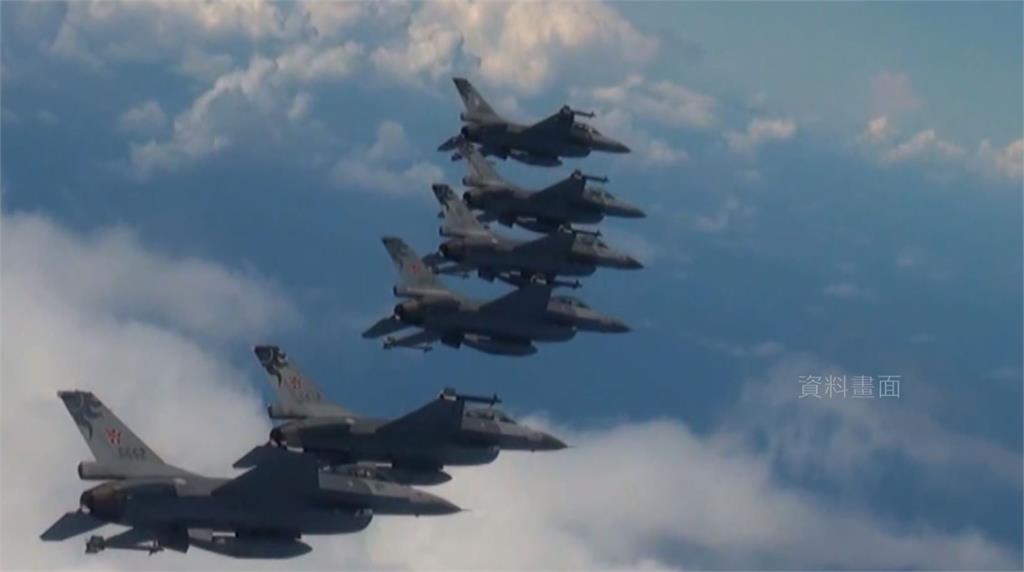 台灣1992年首度向美國採購F-16戰機。圖：台視新聞（資料照）