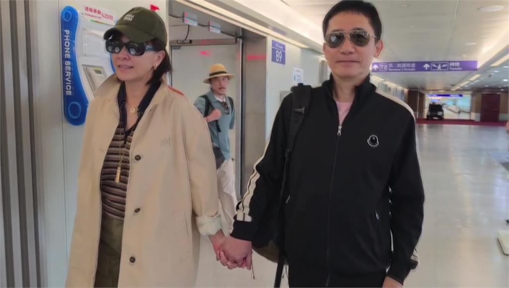 梁朝偉旋風來台！緊牽劉嘉玲現身機場 將登金馬影展活動