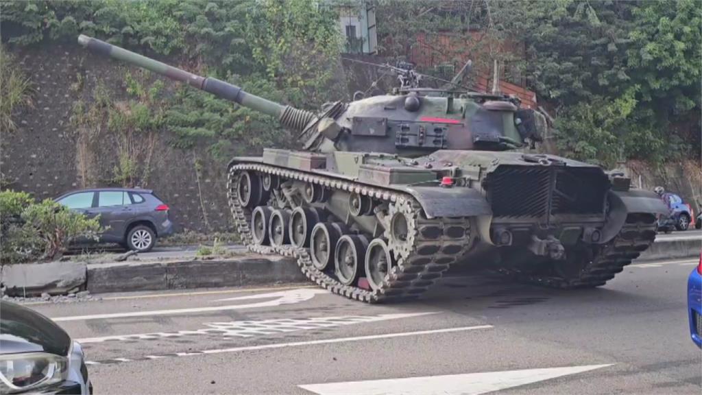 疑煞車系統故障 陸軍裝甲旅M60A3戰車撞分隔島