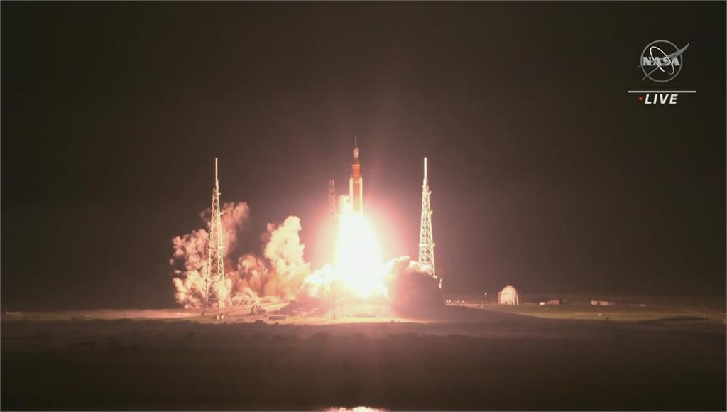NASA阿提米絲一號火箭升空。圖／美聯社