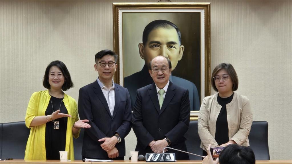 民進黨立院黨團幹部出爐！柯建銘續任總召 鍾佳濱出任幹事長