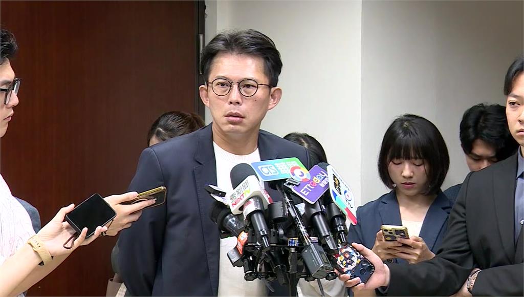 新書控洪慈庸抗爭落跑 黃國昌不知小產私密事：被刻意扭曲很遺憾