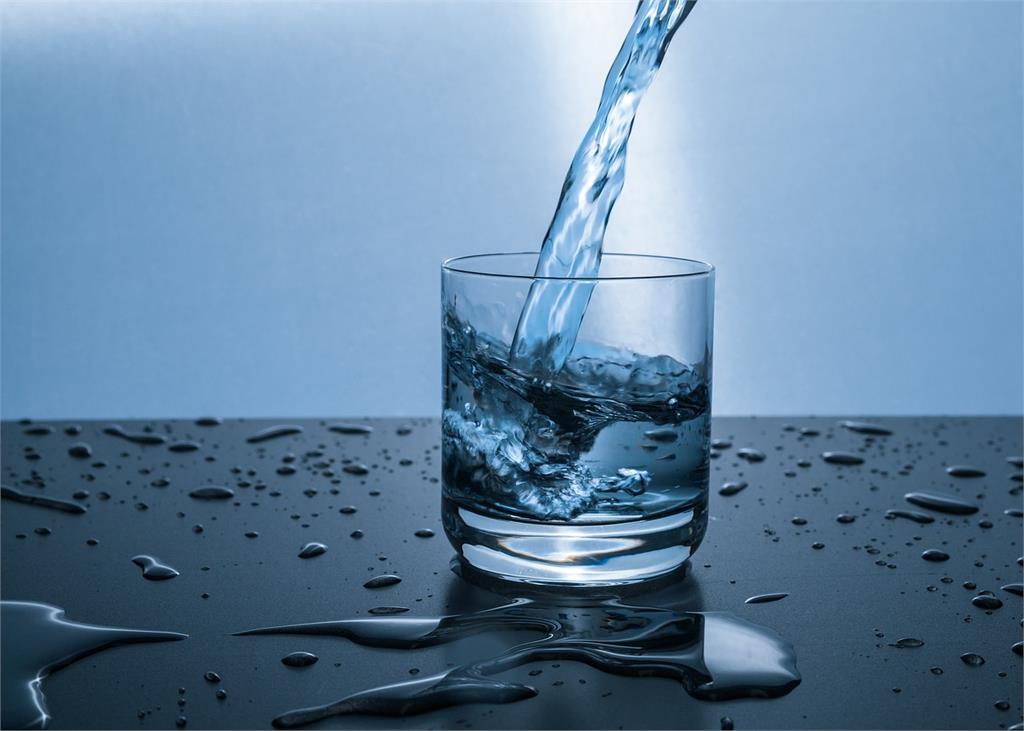 研究發現，全美近一半自來水含有「永久化學物PFAS」。圖／Pixabay