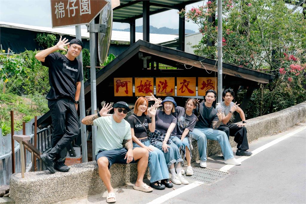 《嗨！營業中》雙料入圍金鐘！吳映潔驚喜、莎莎暴哭 姚元浩感謝團隊