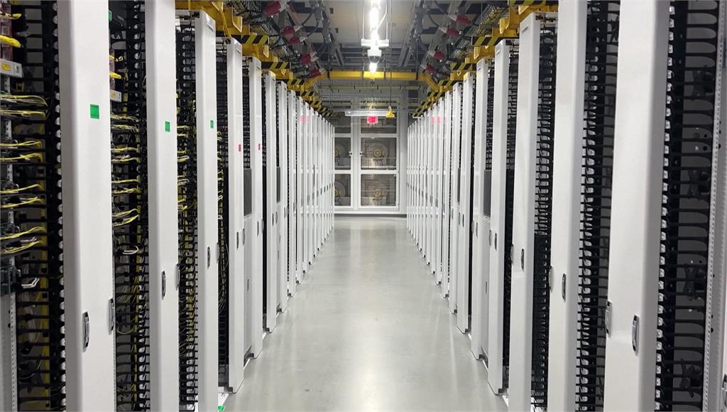 雲端服務供應商帶動AI伺服器出貨！外資看好代工大廠受惠