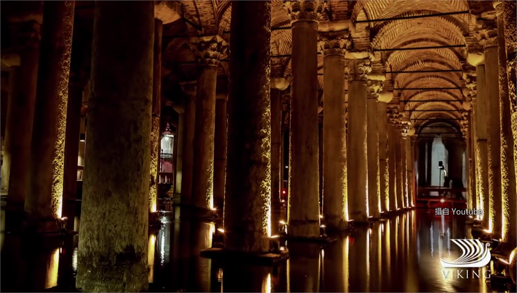 伊斯坦堡的「地下水宮殿」是必遊景點。圖／翻攝自youtube