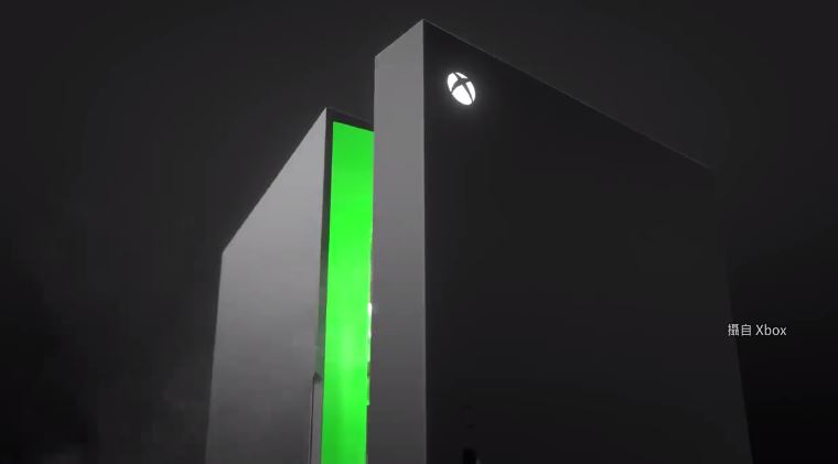 Xbox造型的迷你冰箱未賣先轟動。圖／翻攝自Xbox YouTube