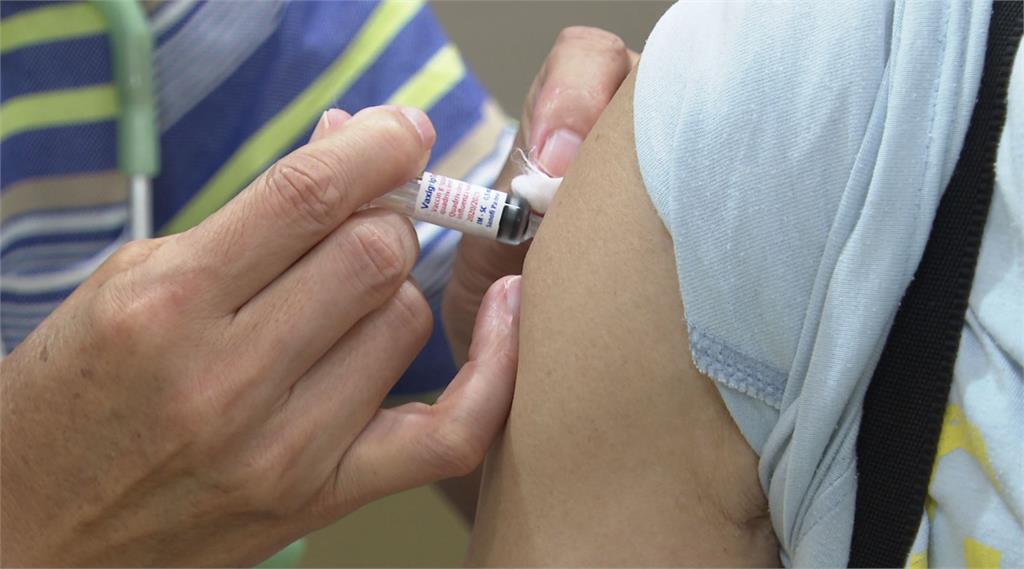 今年公費流感疫苗施打未分階段。圖：台視新聞