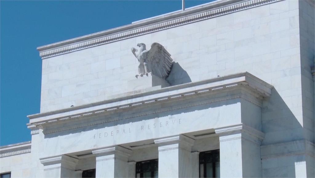 聯準會宣布再「降息1碼」！ 但鮑爾放鷹淡化12月降息可能