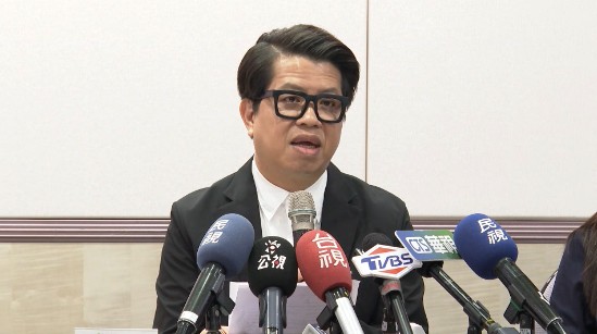 原料含蘇丹紅！ 歐萊德董事長哽咽宣布「兩款產品永久停產」