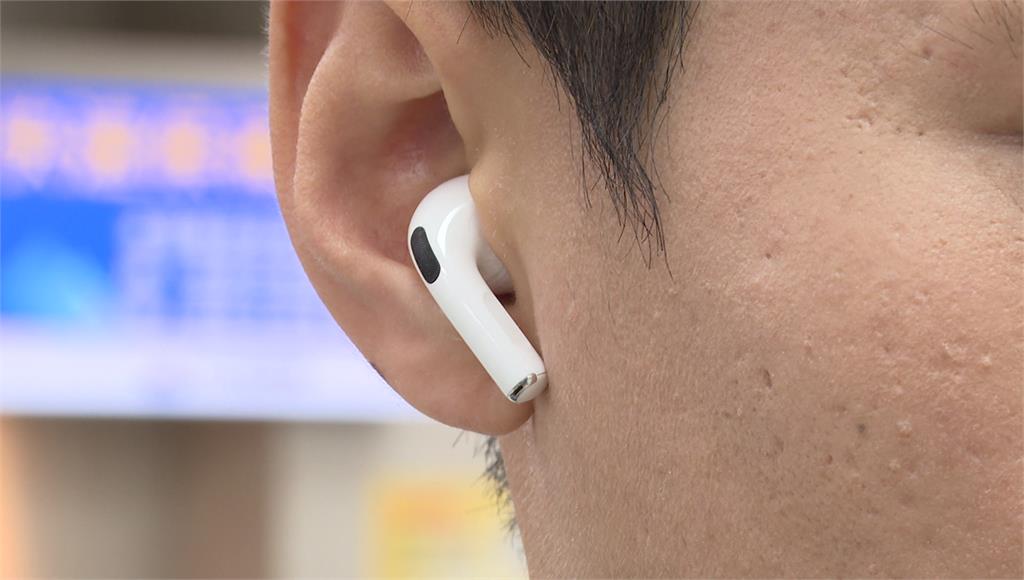  3國籍航空禁託運藍芽耳機　充電盒「自動充電」恐有安全疑慮