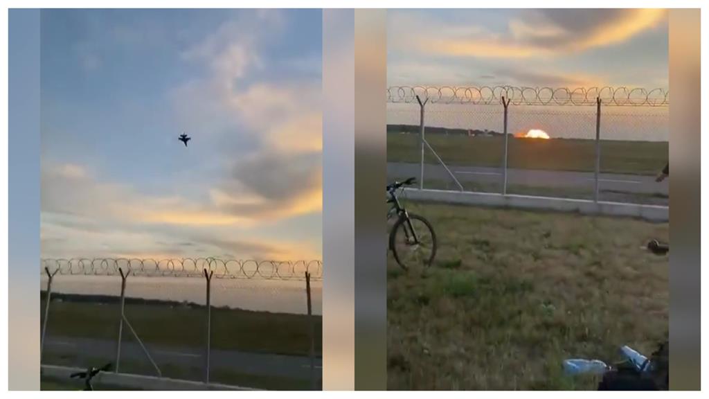 波蘭空軍一架F-16戰鬥機進行航空展彩排時墜毀。圖／美聯社