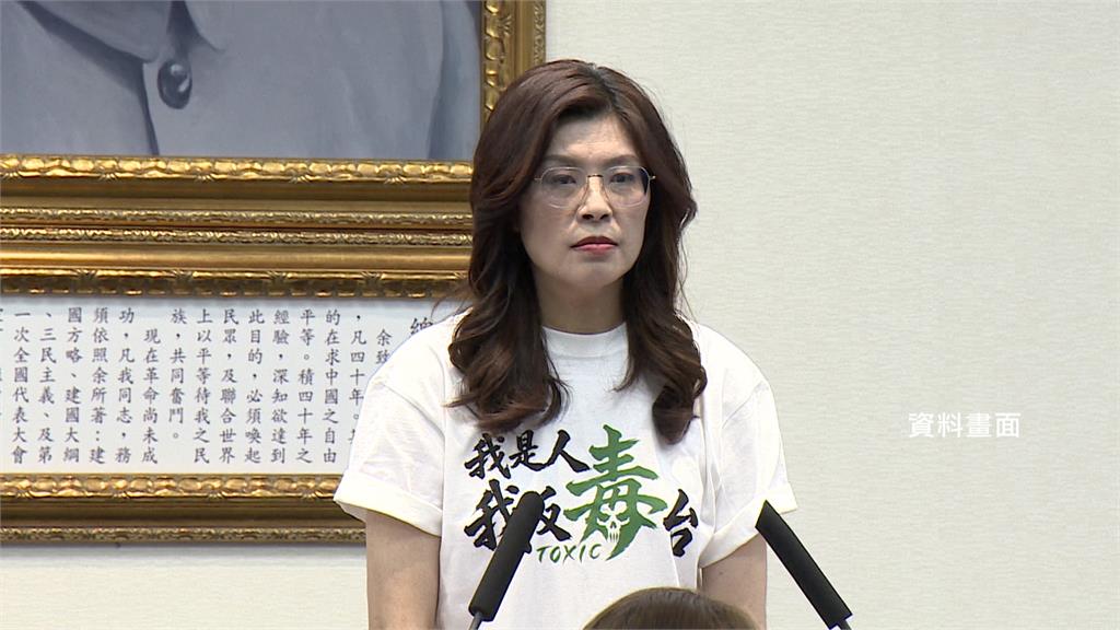 鄭麗文稱「頂新油沒危害」遭批 陳以信搬法院判決力挺
