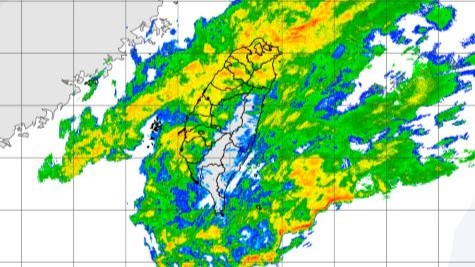 今天大陸冷氣團加上南方雲系影響，全台下雨。圖／翻攝自中央氣象署