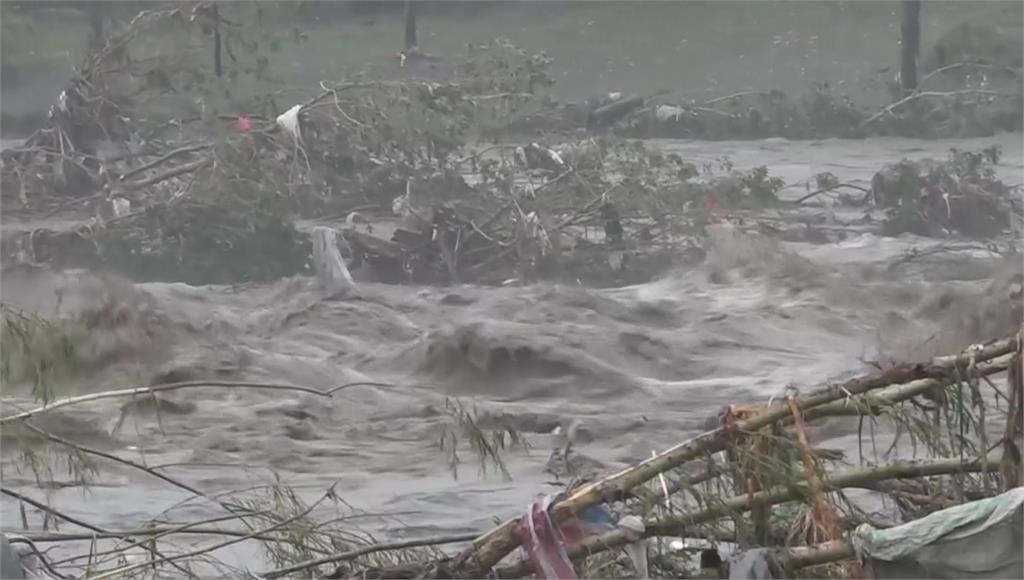中國河北遭杜蘇芮風雨侵襲。圖／CCTV、網路、美聯社