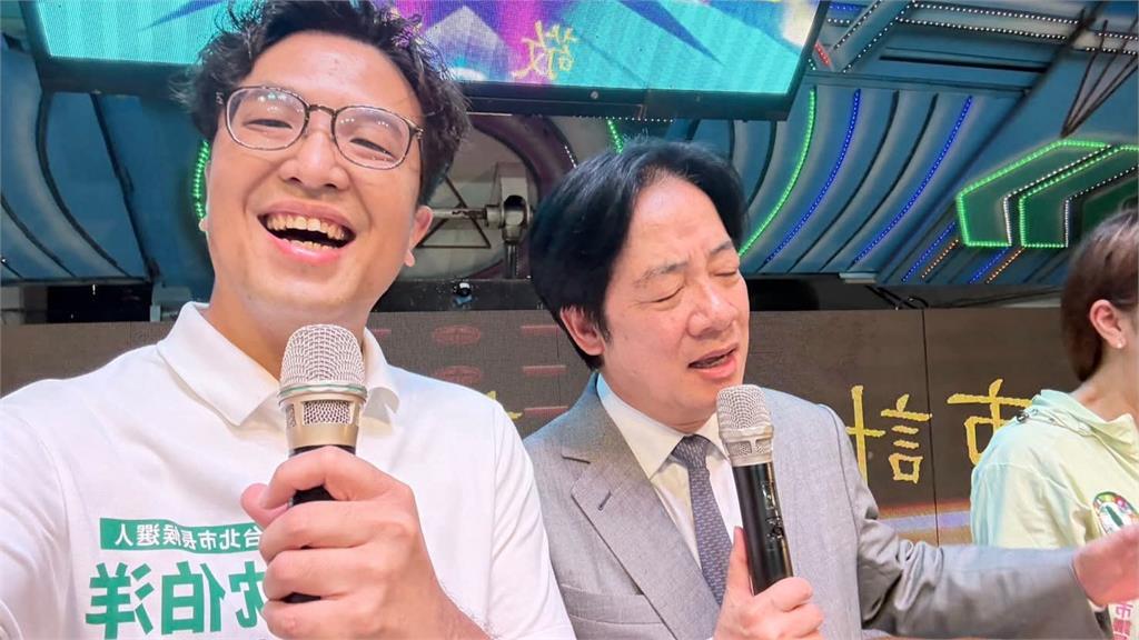 連飆2首台語金曲！賴總統唱到太陶醉 深情閉眼照全被沈伯洋拍下