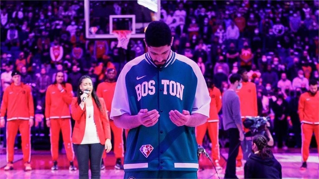 NBA波士頓塞爾提克隊球員坎特。圖／翻攝自Instagram@eneskanter11
