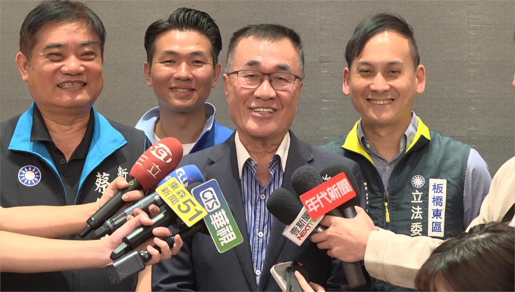 被盧秀燕稱「蠟筆小川」 李四川：真的有點像