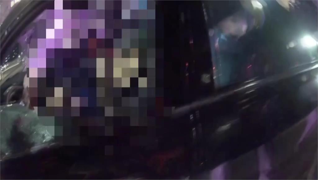 沒開大燈遭攔檢！新北毒駕衝撞逃逸　警開槍圍捕逮2嫌