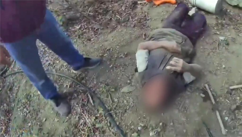 奇！獨居老翁菜園跌倒3天 竟靠「木棍引水」舔拭續命