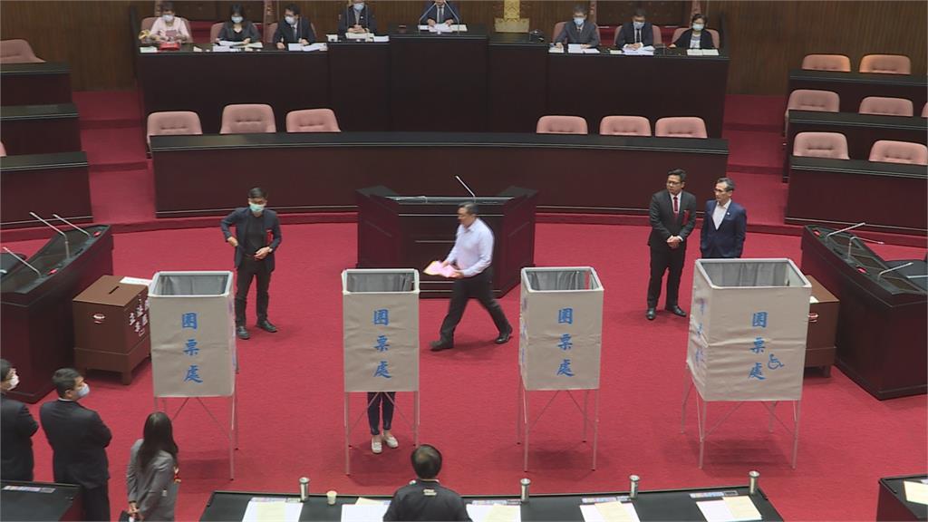 促轉會委員名單26日於立院投票，楊翠以72票同意票出任促轉會主委。圖：台視新聞