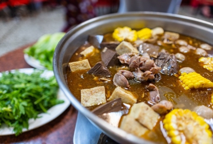 立冬進補別亂吃！薑母鴨、羊肉爐若吃錯恐上火傷身