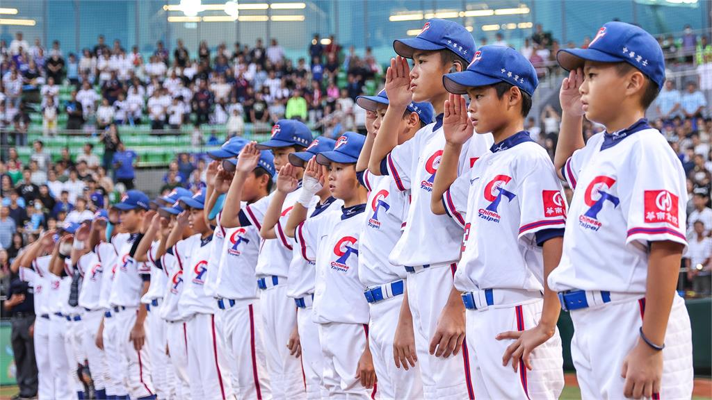 台灣不敵日本2：7吞首敗。圖／中華棒協提供
