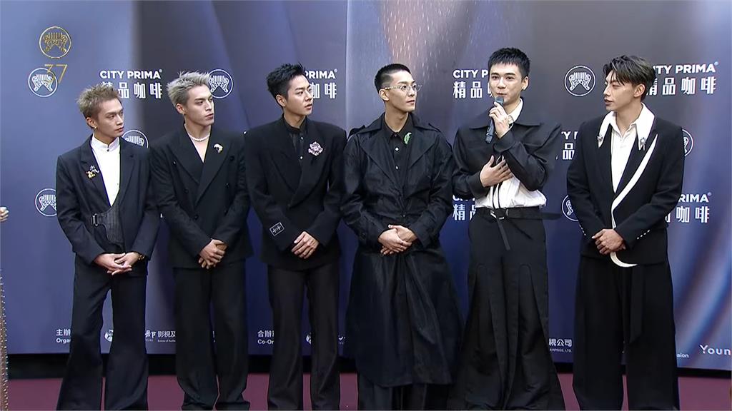 金曲37／人氣男團Ozone首任遞獎大使 帥翻紅毯表示：有先練習