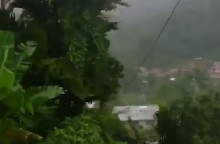熱帶風暴蘿拉來勢洶洶，重創加勒比海地區，海地跟多明尼加共和國洪災頻傳。圖：翻攝自ABC