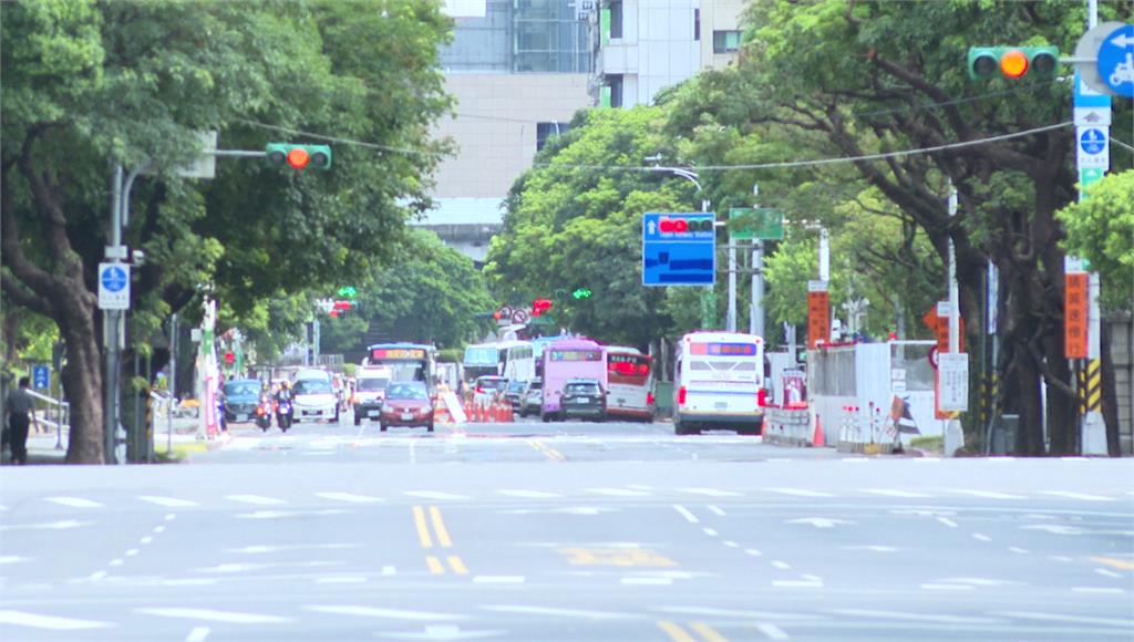今回暖、明「晴熱如夏」！高溫上看31度 專家揭「2波降雨」時間點