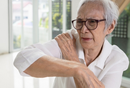 醫揭「慣性脫臼」5大成因！先天體質也可能中  教你4招讓關節更穩