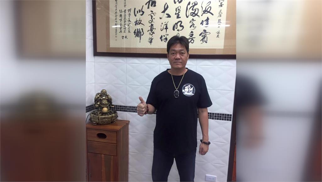 李四川胞弟李賜福當環保蟑螂恐嚇取財 法庭上認罪了