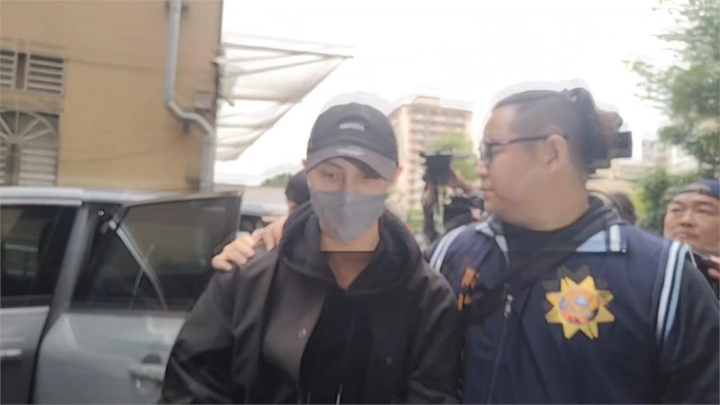 涉「閃兵案」偵訊逾6小時 王子邱勝翊遭移送新北檢複訊