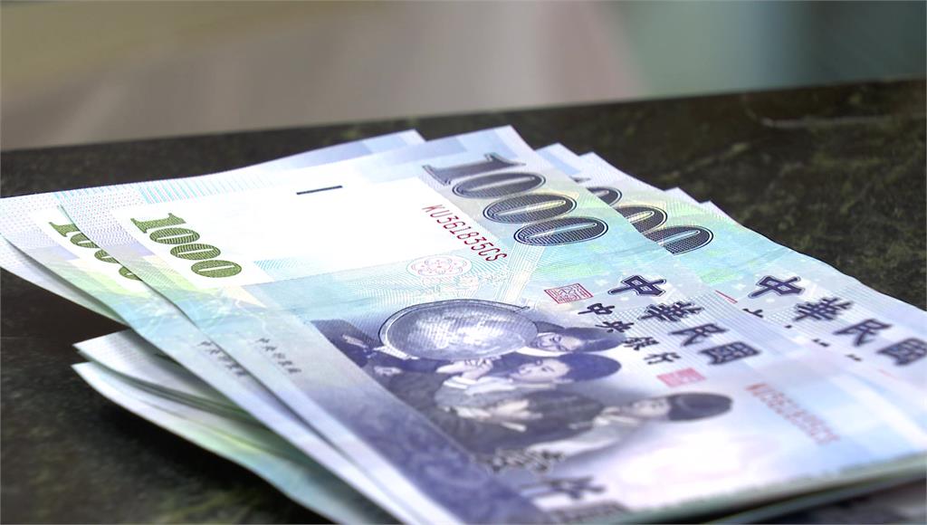 新台幣開盤30.125元...早盤一度觸及29元　牽動台股下跌近200點
