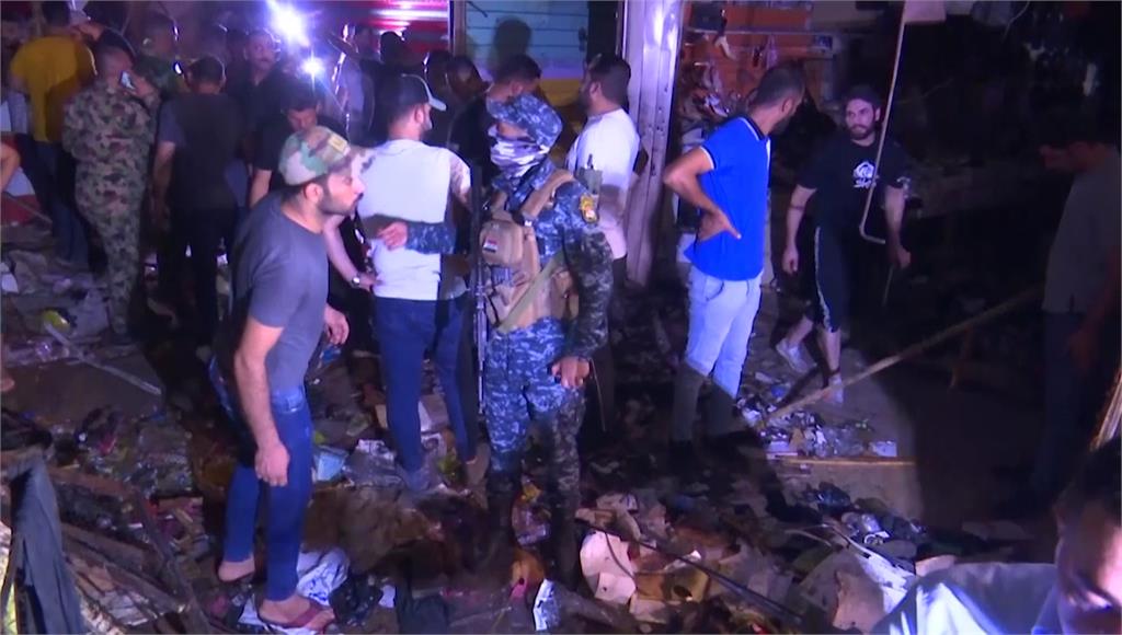 伊拉克首都巴格達郊區發生炸彈攻擊事件。圖／翻攝自AP Direct