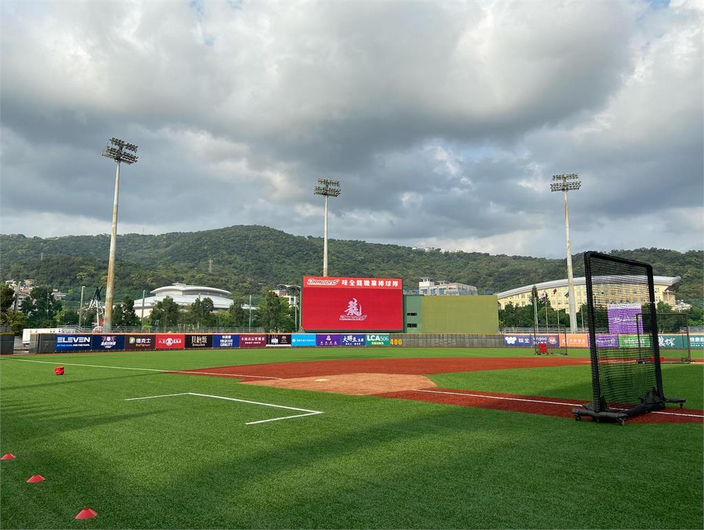 2022中華職棒新人球員測試會，將於6/27上午8點30分在天母棒球場舉行。圖／中職提供