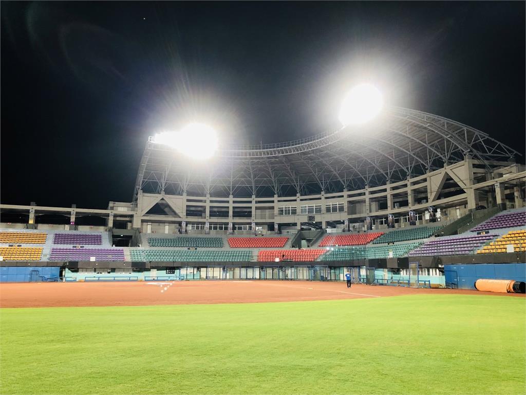 睽違14年，中華職棒例行賽今晚將在台東棒球場開打。圖／台東縣政府提供