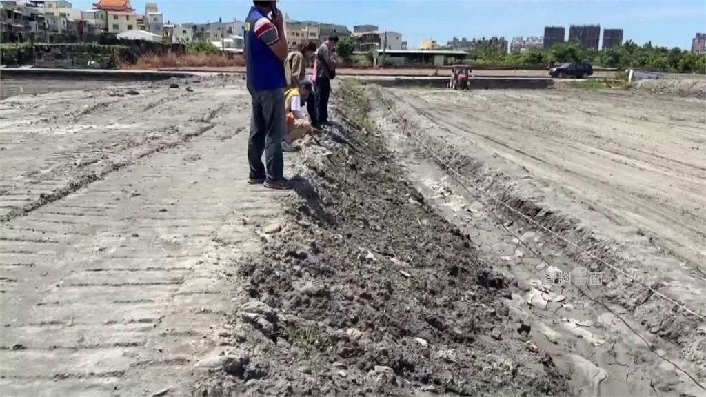 美濃大峽谷案都是土地被承購後先盜採砂石，再用營建混合廢棄物回填賺取暴利。圖／台視新聞