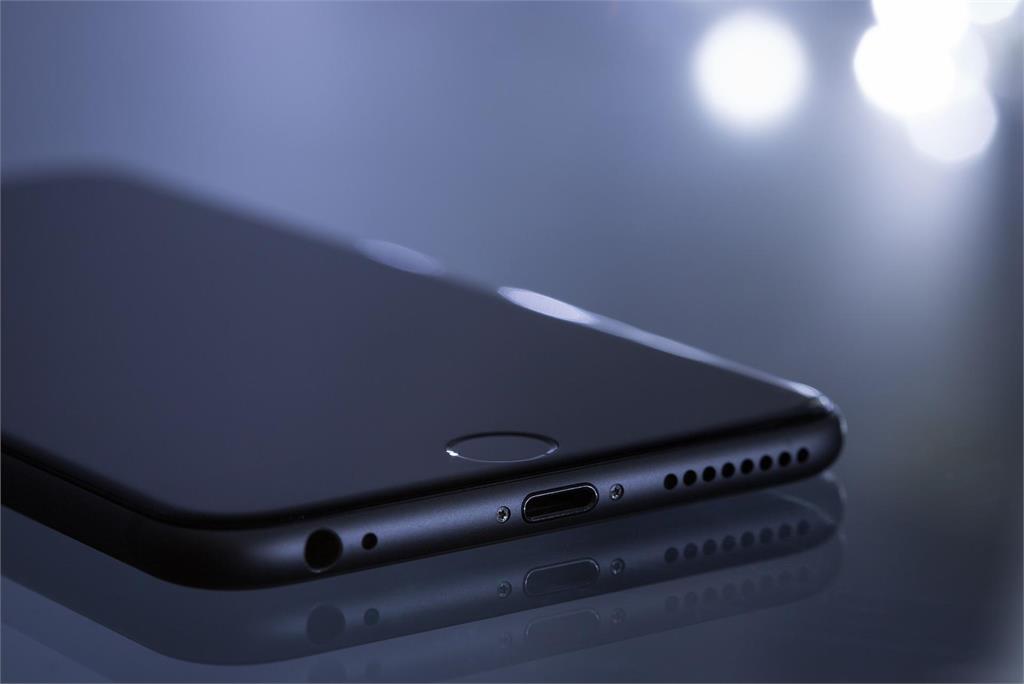 蘋果將在秋天推出最新手機iphone14系列。示意圖／翻攝自PIXABAY
