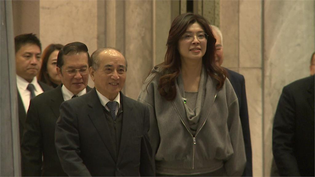 誠意高規格！鄭麗文偕4副主席 親送聘書邀王金平任「最高顧問」