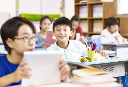 孩子沉迷電動不讀書？ 專家教你這招讓他主動翻開書本