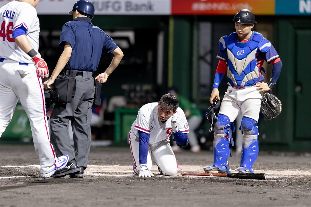 亞運／李亦崴左耳挨砸流血耳鳴 香港隊總教練：非故意